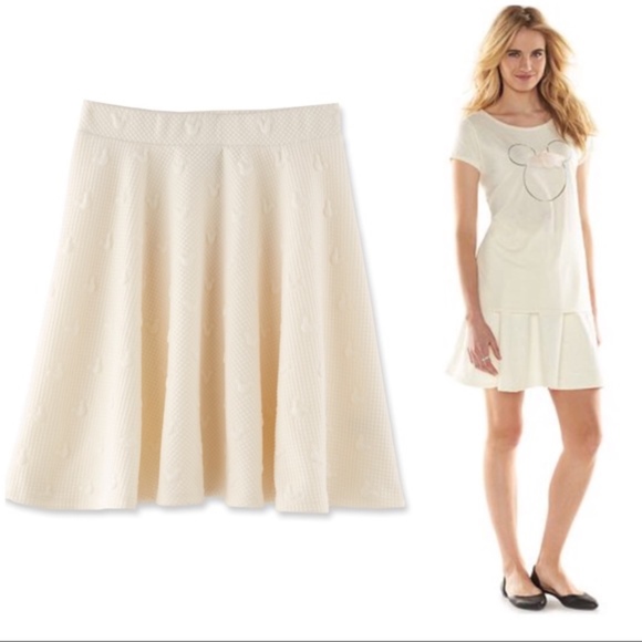 Disney Dresses & Skirts - Disney Minnie Mouse LC Cream Skater Skirt XL NWT